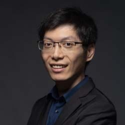 A headshot of Wenjie Dou