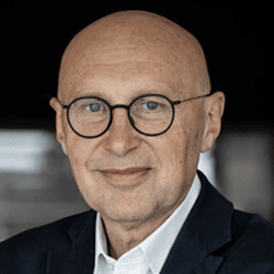 A headshot of Prof. Stefan W. Hell