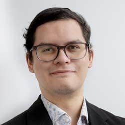 A headshot of Ricardo J. Fernández-Terán