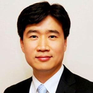 Headshot of Il-Doo Kim
