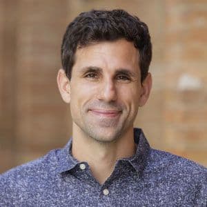 Headshot of Cesar de la Fuente-Nunez