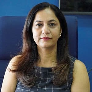 Headshot of Ruchi Anand