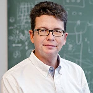 Headshot of Dr. Peter Müller-Buschbaum