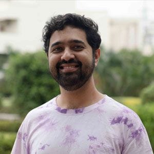 Headshot of Nishad Matange