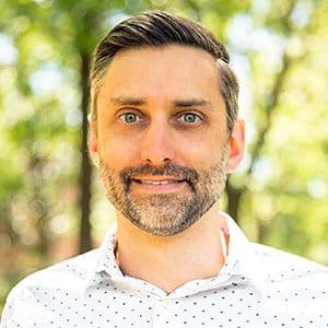 A headshot of Jamie Cripwell