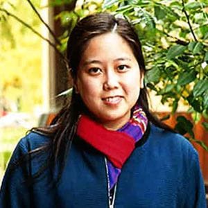 A headshot of Thu A. Hoang