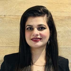 A headshot of Faria Khan