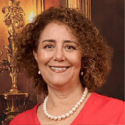 A headshot of Dr. Adalgisa Rodrigues de Andrade