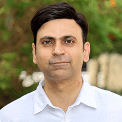 A headshot of Kabeer Jasuja