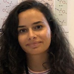 Headshot of Tania Medina Gil