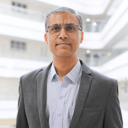 A headshot of Dr Rajappa Tadepalli